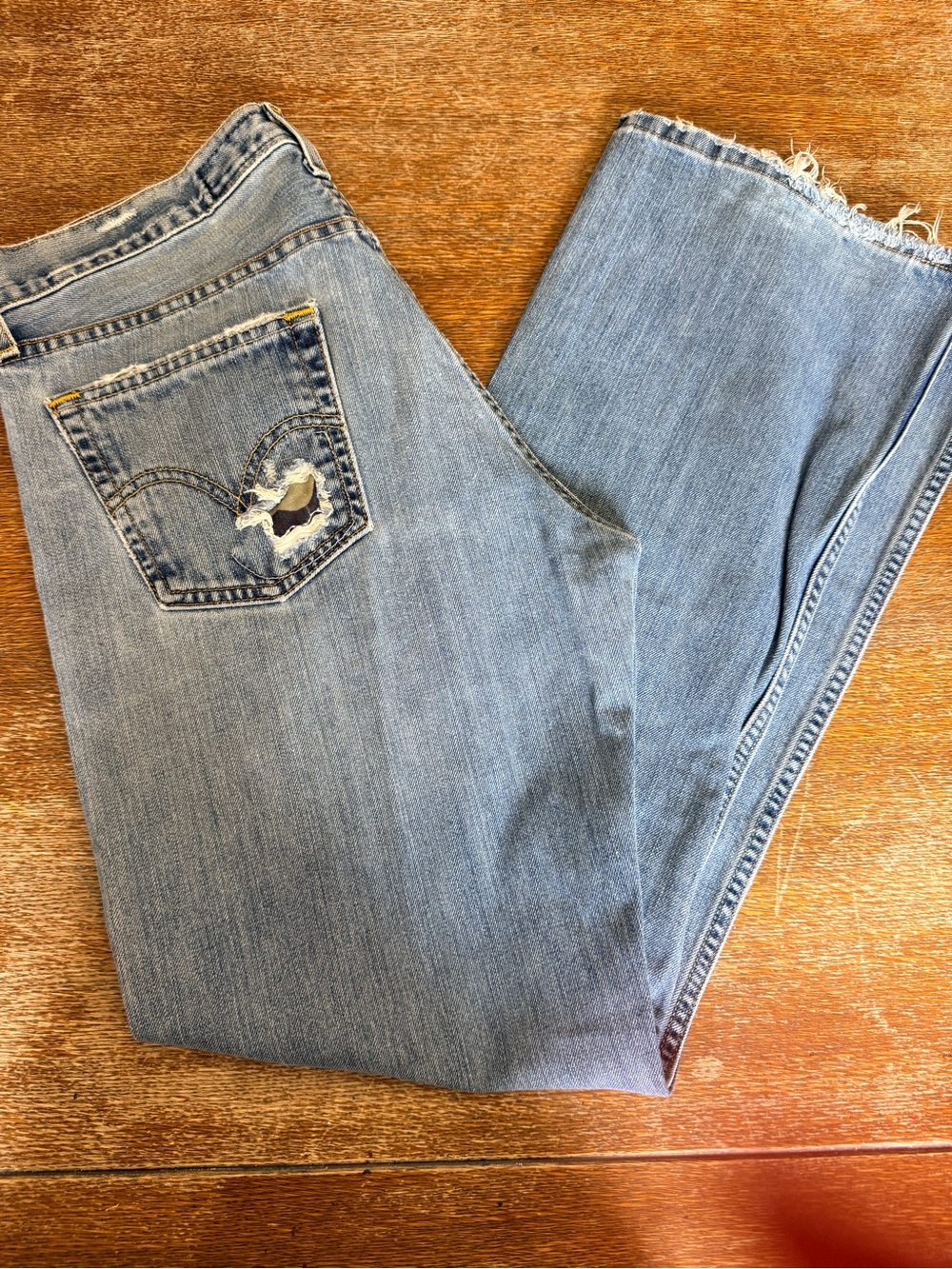 Levi's Light Blue Straight-Leg Men's Jeans - Picture 2 of 5